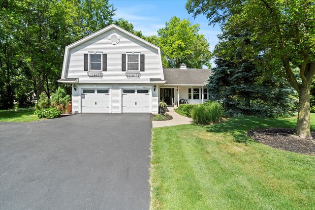 13220 Silver Fox Drive, Lemont, IL 60439