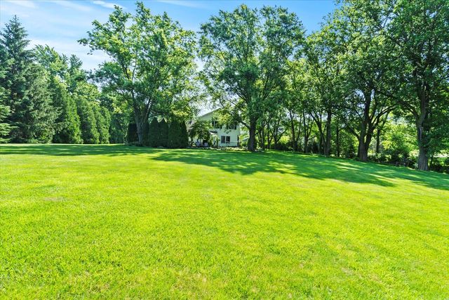 13220 Silver Fox Drive, Lemont, IL 60439