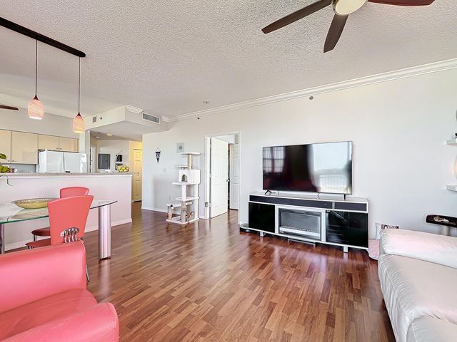 616 Clearwater Park Road 713, West Palm Beach, FL 33401