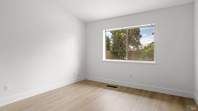 808 Osprey Way, Suisun City, CA 94585