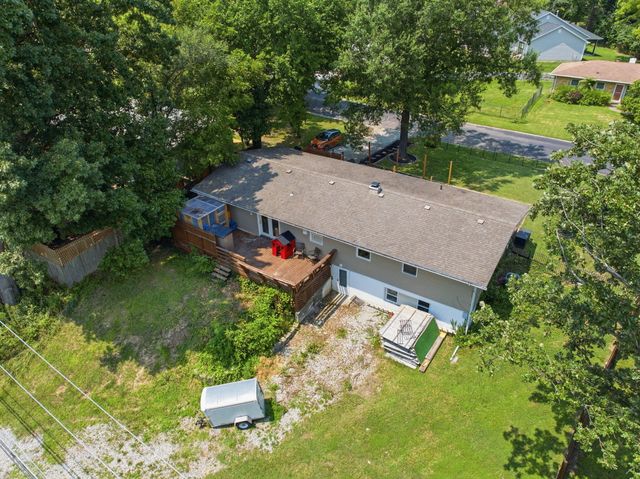 1124 ST. CHRISTOPHER ST, Columbia, MO 65203