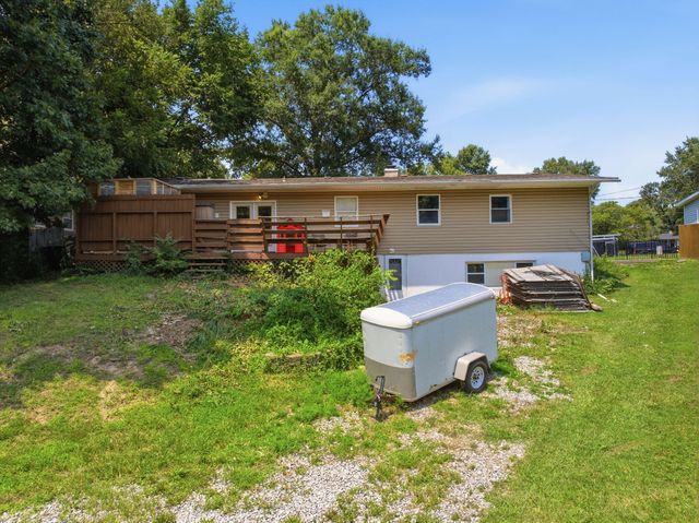 1124 ST. CHRISTOPHER ST, Columbia, MO 65203