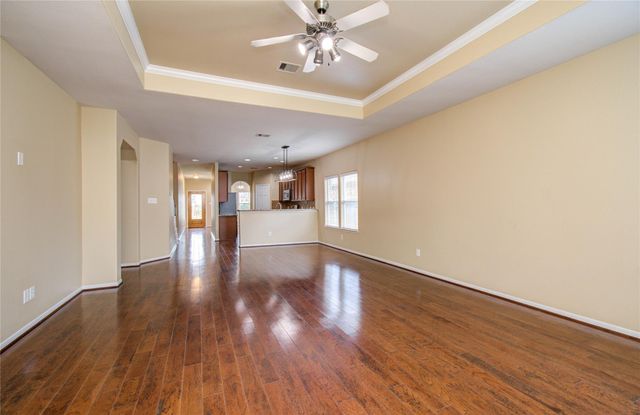 17607 Memorial Falls Drive, Tomball, TX 77375