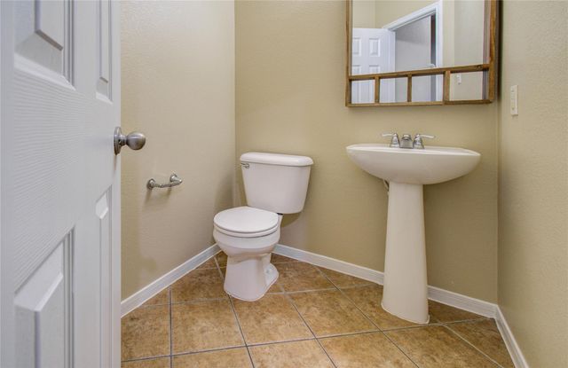 17607 Memorial Falls Drive, Tomball, TX 77375