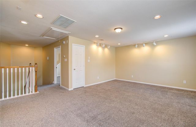 17607 Memorial Falls Drive, Tomball, TX 77375