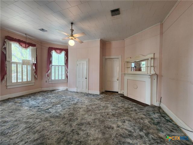 408 E Prairie Street, Cuero, TX 77954