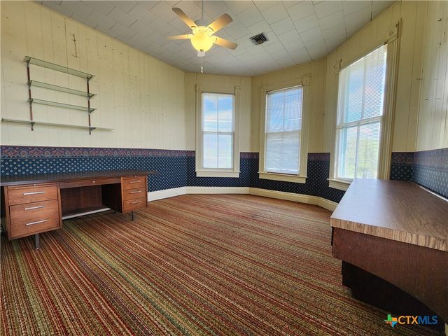 408 E Prairie Street, Cuero, TX 77954