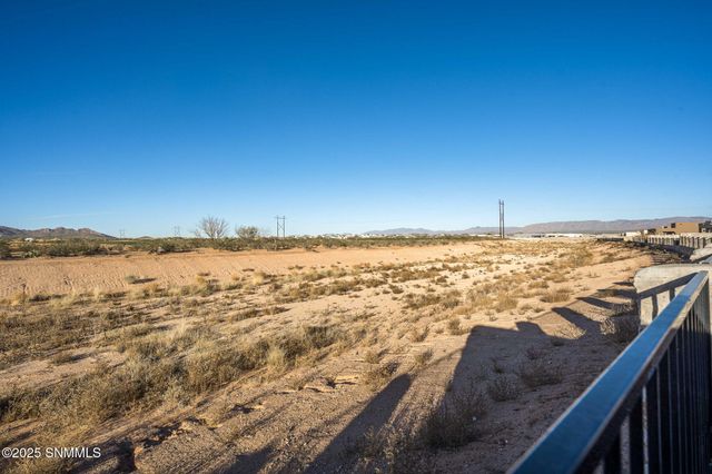 3761 Talon Avenue, Las Cruces, NM 88012