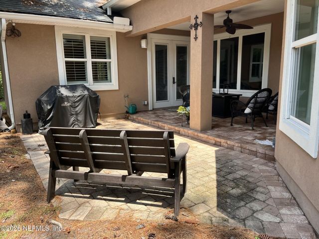 14736 CAPE Drive E, Jacksonville, FL 32226