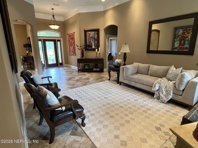 14736 CAPE Drive E, Jacksonville, FL 32226