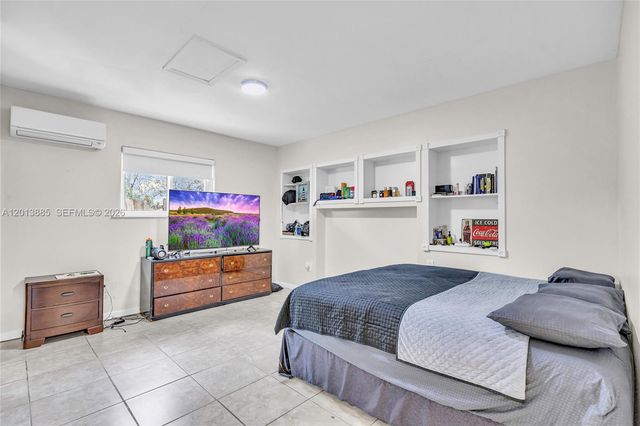 1600 NW 120th Ave, Pembroke Pines, FL 33026