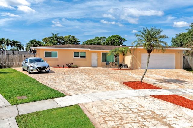 1600 NW 120th Ave, Pembroke Pines, FL 33026