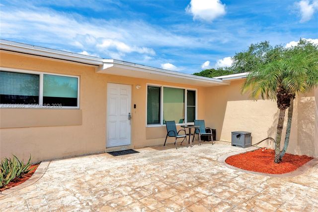 1600 NW 120th Ave, Pembroke Pines, FL 33026