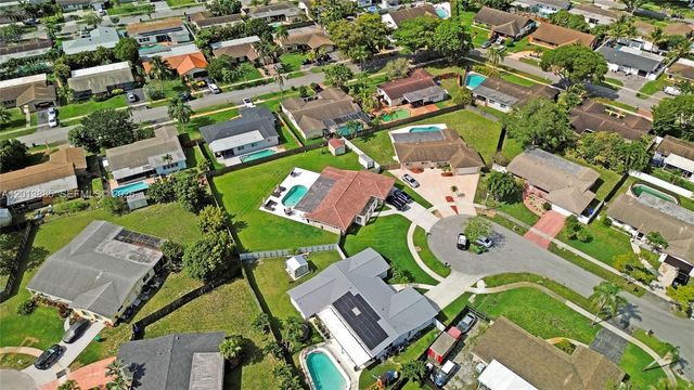 1600 NW 120th Ave, Pembroke Pines, FL 33026