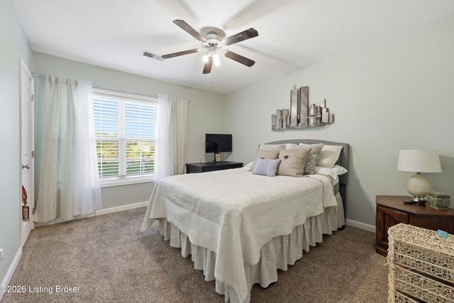1005 Running Brook Dr, Lawrenceburg, KY 40342