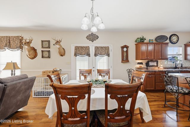 1005 Running Brook Dr, Lawrenceburg, KY 40342
