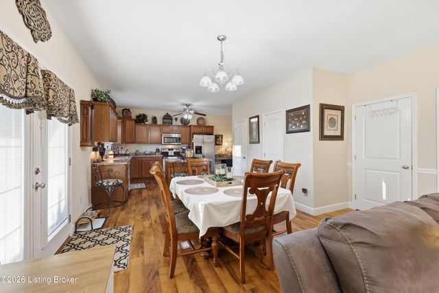 1005 Running Brook Dr, Lawrenceburg, KY 40342