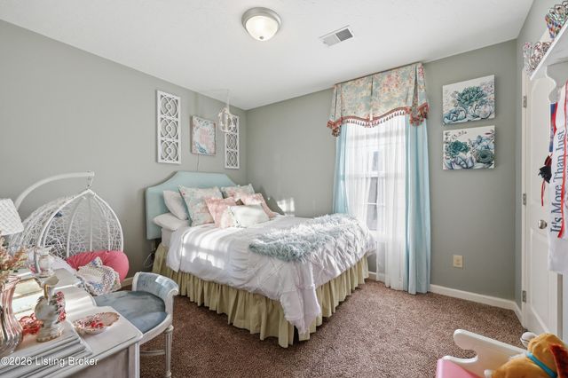 1005 Running Brook Dr, Lawrenceburg, KY 40342