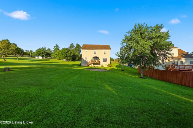 1005 Running Brook Dr, Lawrenceburg, KY 40342