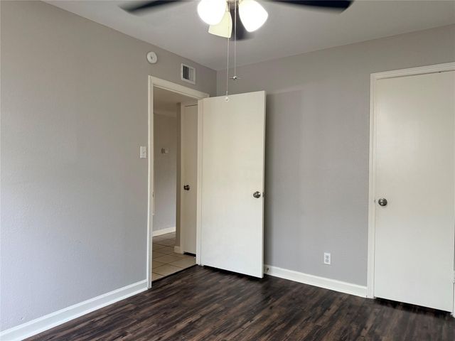 2102 5th Avenue N 3, Texas City, TX 77590