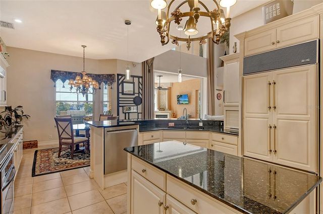 1007 3RD STREET E, Palmetto, FL 34221
