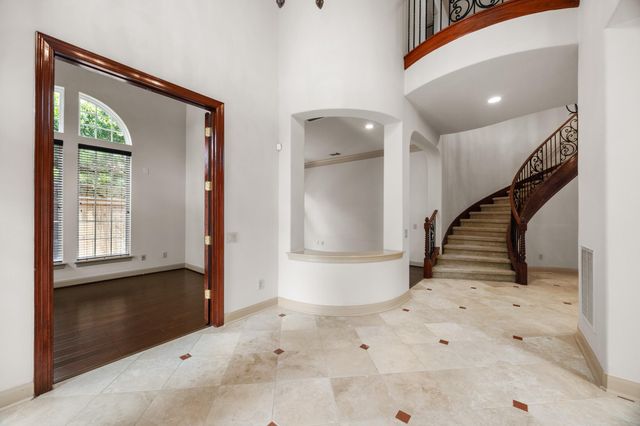 3207 Loblolly Pines Way, Houston, TX 77082