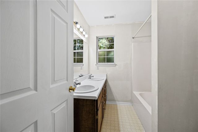 104 Woody Lane, Easley, SC 29640