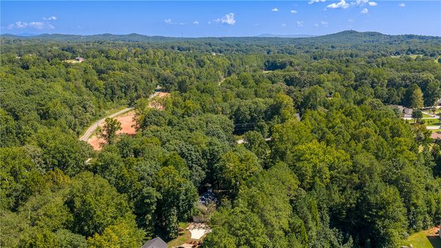104 Woody Lane, Easley, SC 29640