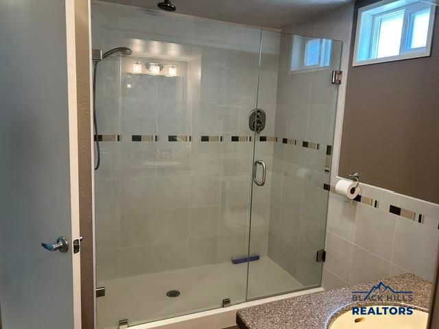 3936 JACKSON BLVD, Rapid City, SD 57702