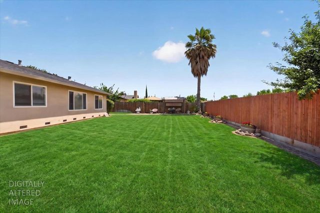 480 Cornell Dr, Turlock, CA 95382
