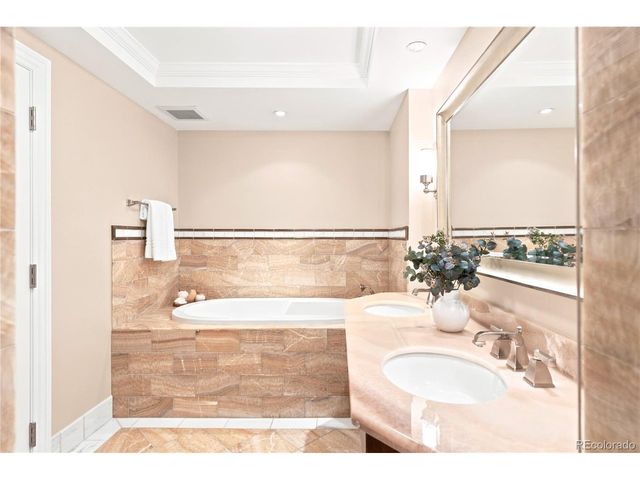 1891 Curtis St 1620, Denver, CO 80202