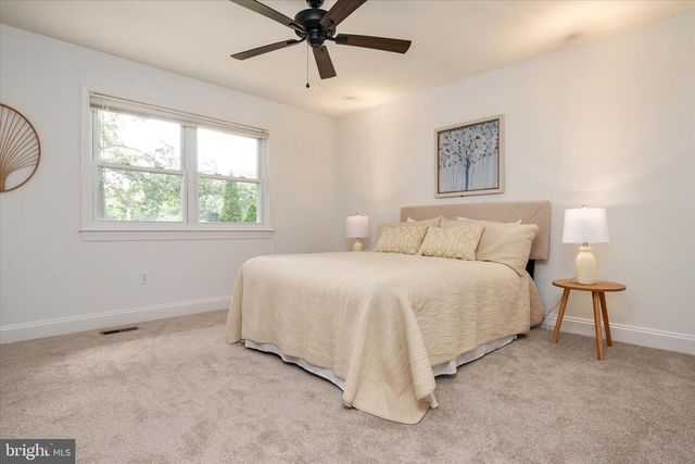 141 DELAWARE AVE, Pasadena, MD 21122