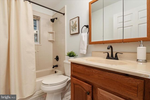 141 DELAWARE AVE, Pasadena, MD 21122