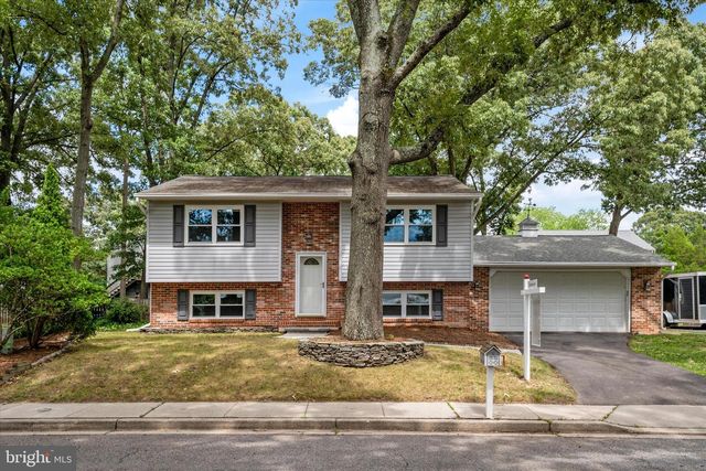 141 DELAWARE AVE, Pasadena, MD 21122