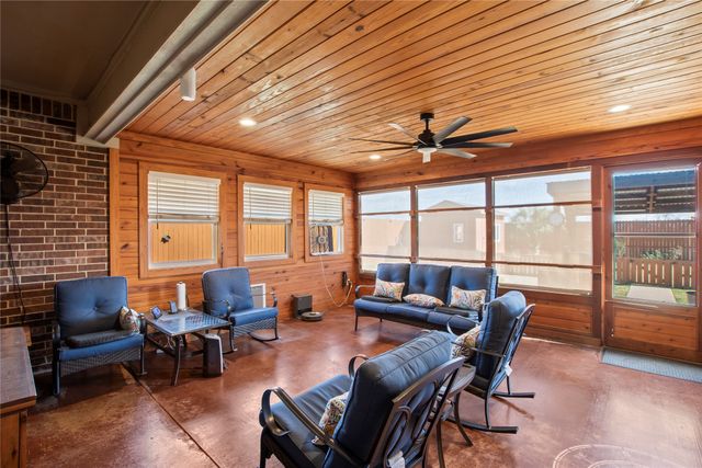 104 Blake Street, Mabank, TX 75147