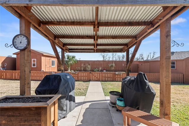 104 Blake Street, Mabank, TX 75147