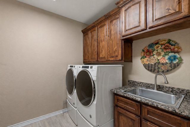 104 Blake Street, Mabank, TX 75147