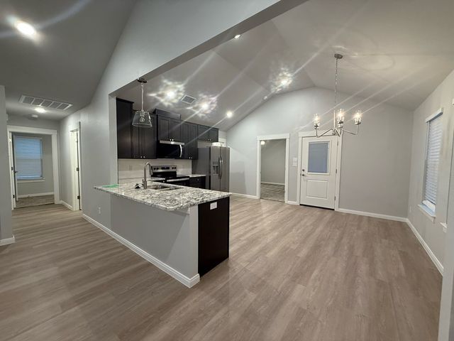 6103 Valley Pine Drive, San Angelo, TX 76904