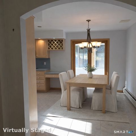 281 Roxbury Road, Stamford, CT 06902