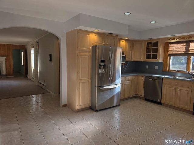 281 Roxbury Road, Stamford, CT 06902