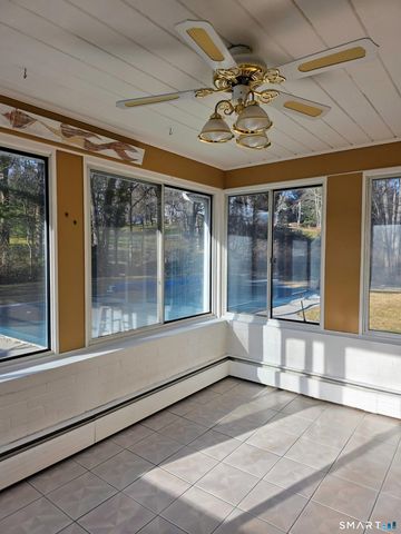 281 Roxbury Road, Stamford, CT 06902