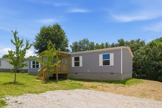 335 Meridian Dr, Smithville, TN 37166