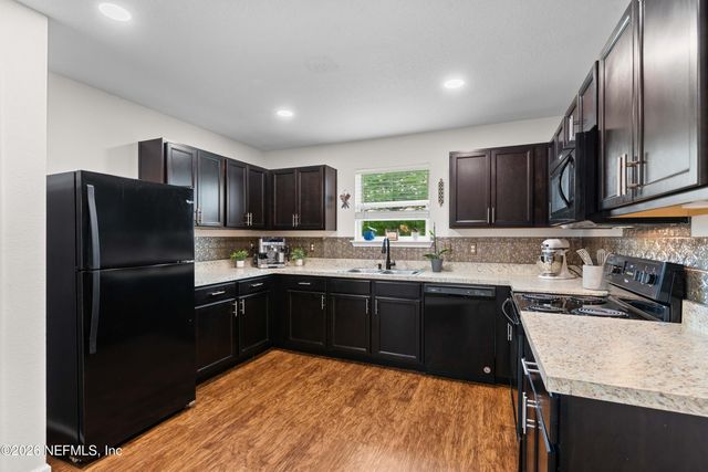 6178 DAYLILLY Road, Macclenny, FL 32063