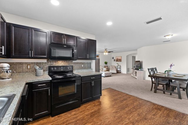 6178 DAYLILLY Road, Macclenny, FL 32063