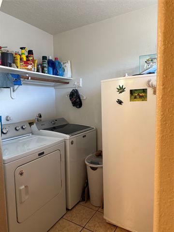 526 Camino Arbolera, Espanola, NM 87532