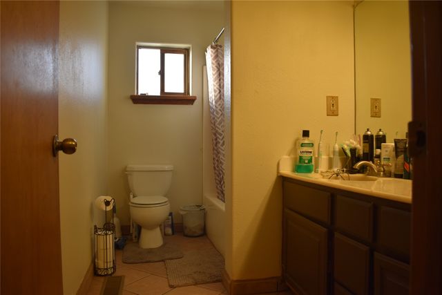 526 Camino Arbolera, Espanola, NM 87532