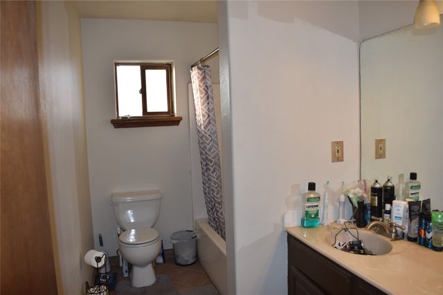 526 Camino Arbolera, Espanola, NM 87532