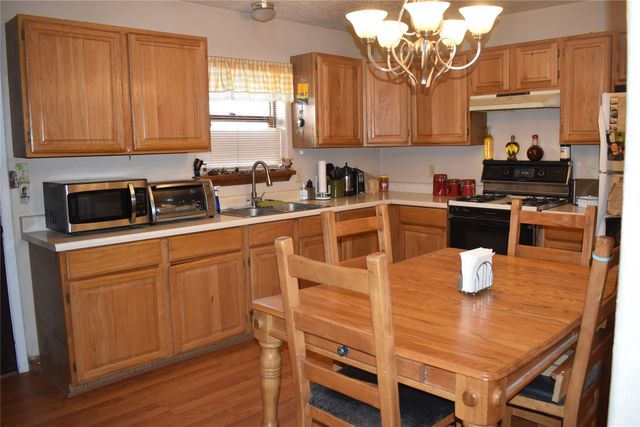 526 Camino Arbolera, Espanola, NM 87532