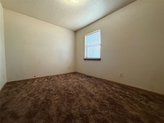 526 Camino Arbolera, Espanola, NM 87532