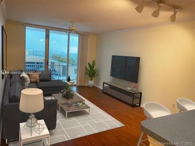 2665 SW 37th Ave 611, Miami, FL 33133